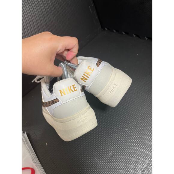 Nike Court Vision Alta Leopard Swoop Leather Lace-Up Sneakers Womens Size 10 - Picture 6 of 7